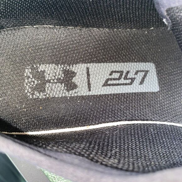 Under Armour UA Men's Shoes Size 8 Charged Black Running Sneakers 1288347-001 - Picture 7 of 8